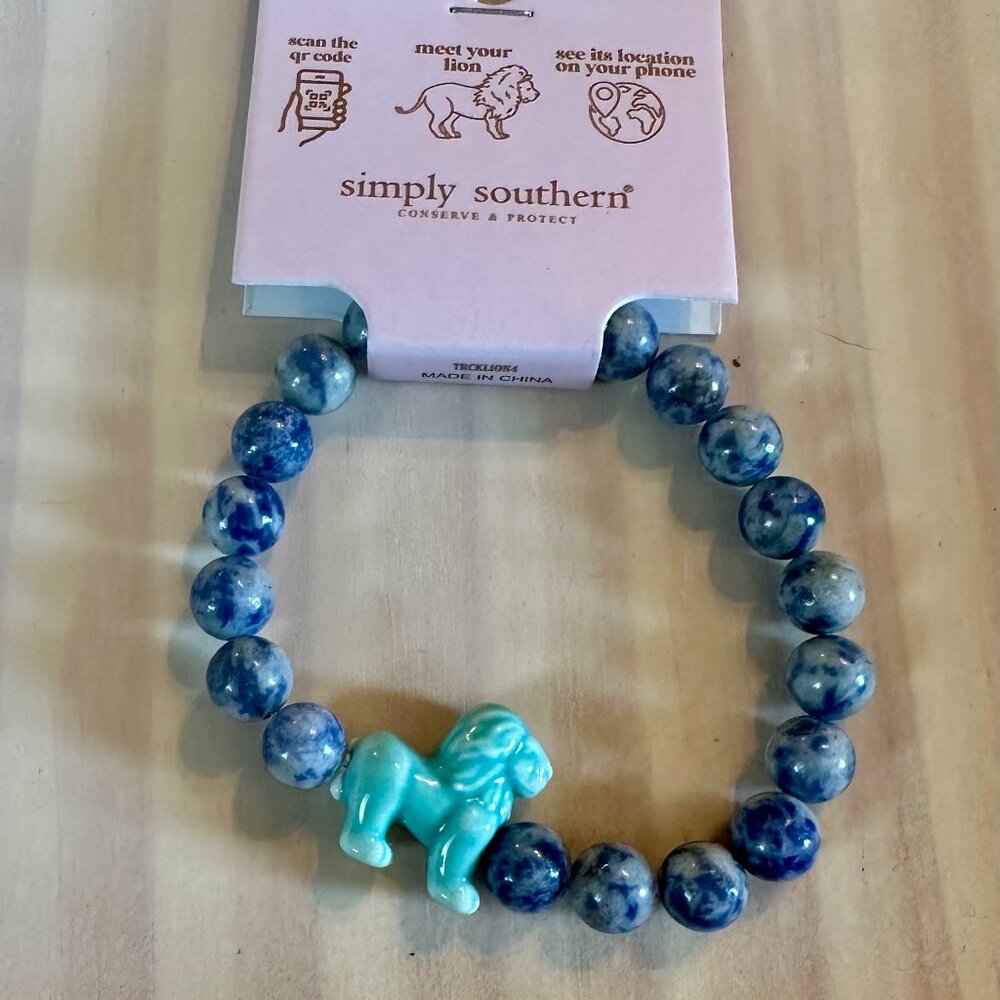 Blue Marbled Turquoise Lion Tracking Bracelet